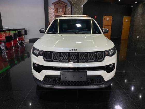 JEEP COMPASS 1.3 T270 TURBO FLEX LONGITUDE AT6 JEEP COMPASS 1.3 T270 TURBO FLEX LONGITUDE AT6